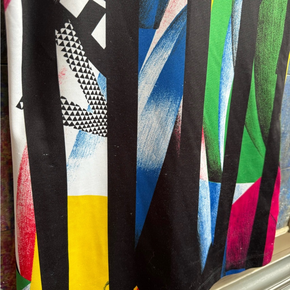 Versace Multicolor Graphic T-Shirt (soccer jersey) - Picture 2 of 7